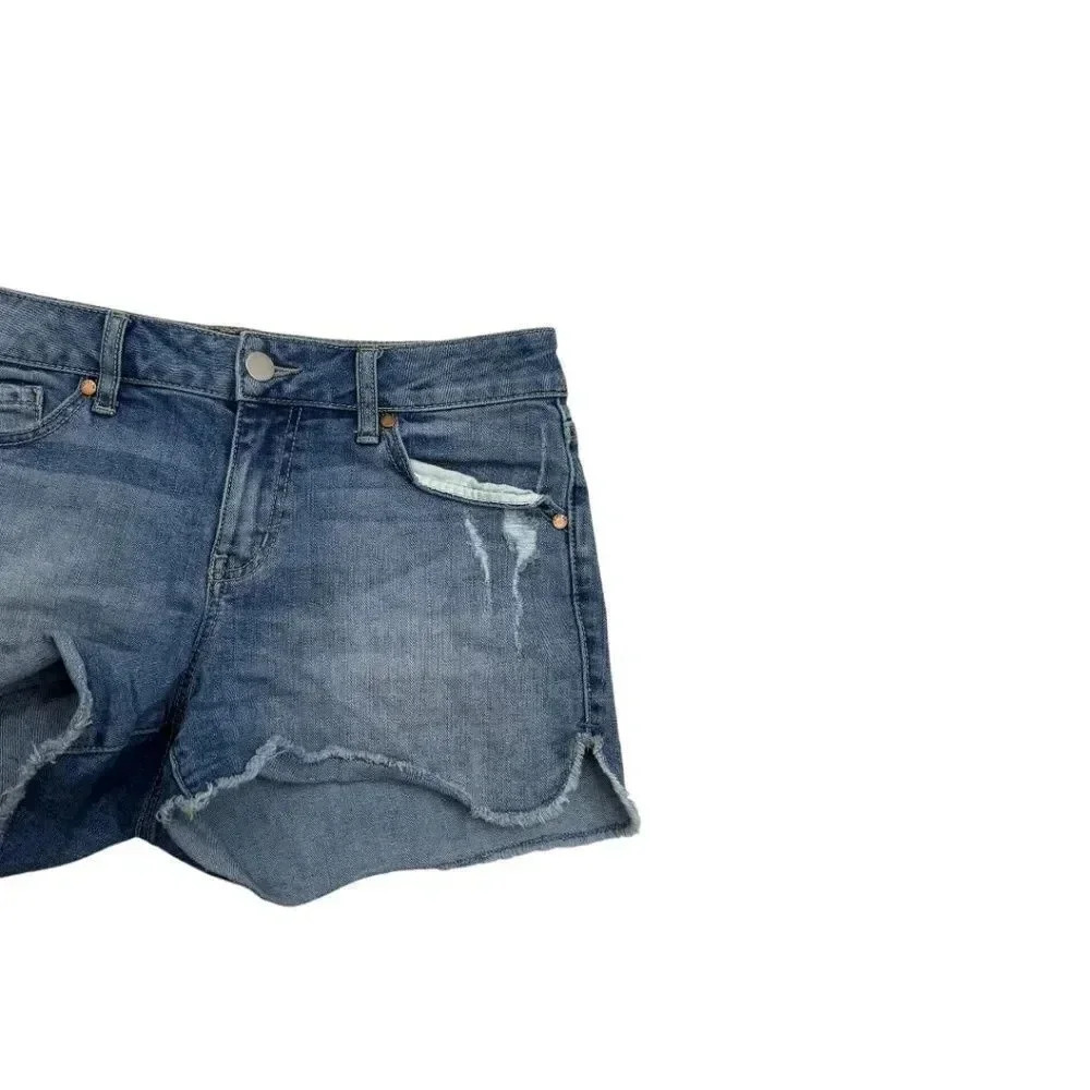 Level 99 Chlesea Cut Off Shorts in Hamptons - Picture 4 of 11